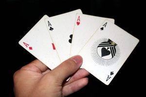 德州牛仔现金桌怎么玩？3个必赢技巧让你稳定盈利