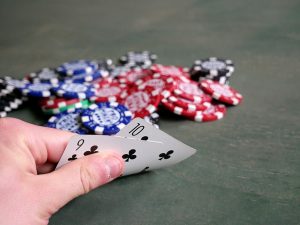 德州牛仔怎么计算赔率？3步掌握必赢技巧让你胜率翻倍