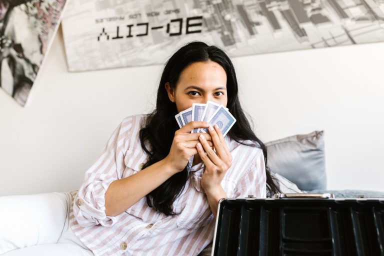 德州牛仔诈唬技巧三大要点：如何让诈唬更有效